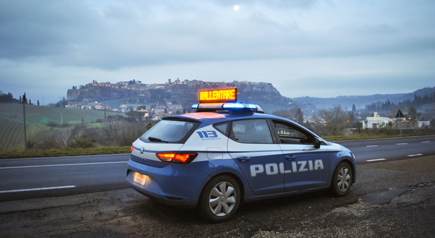 Una pattuglia della polizia a Orvieto