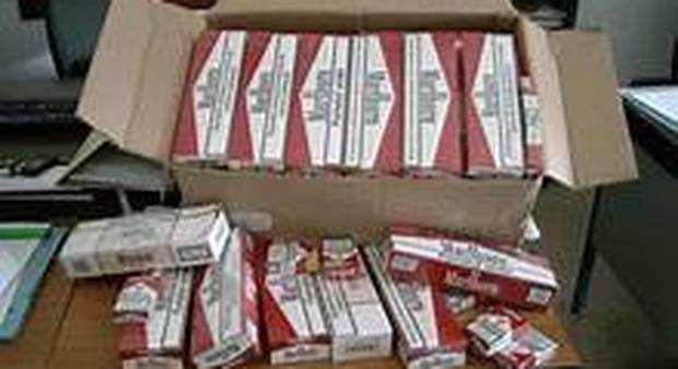 Operazione anti contrabbando nel Napoletano: sei denunciati, sequestrati 400 pacchetti di sigarette