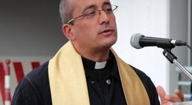 Sequestrò e rapinò sacerdote in chiesa: albanese condannato a 6 anni di carcere
