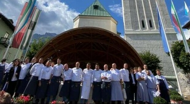 Chef e pasticceri in piazza a Cortina per "Queen of taste"