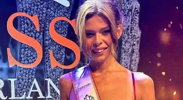 Miss Olanda è una modella trans, gli insulti a Rikkie sui social: «Una barzelletta, è un uomo»