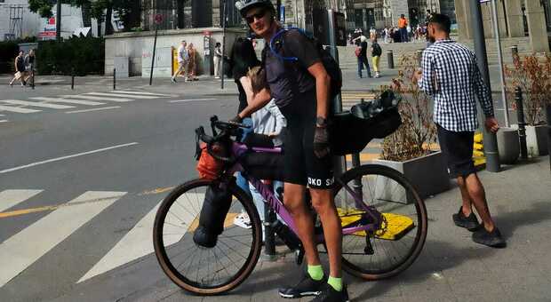L’avventura del prof Gattafoni in bici da Porto Sant'Elpidio: «Percorso stupendo fino in Olanda»
