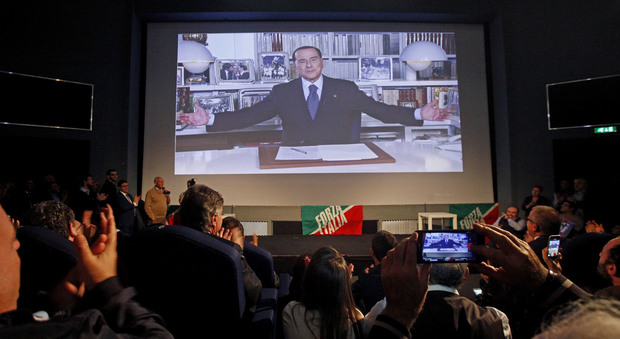 Berlusconi: «Se non ho la maggioranza mi ritiro, vuol dire che siamo un popolo che non merita nulla»