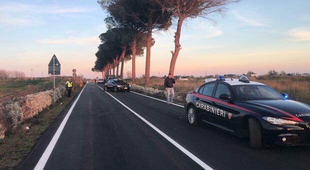 Incidente mortale in Salento, auto contro bici: c'è un morto