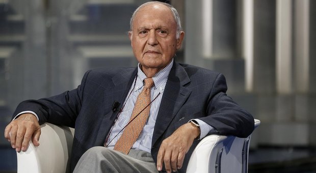 Consob, M5S lancia Savona: c'è il nulla osta del Quirinale Consob, M5S lancia Savona: c'è il nulla osta del Quirinale