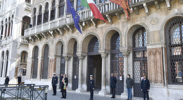 Comune Venezia, firmato accordo economico per 2.700 dipendenti