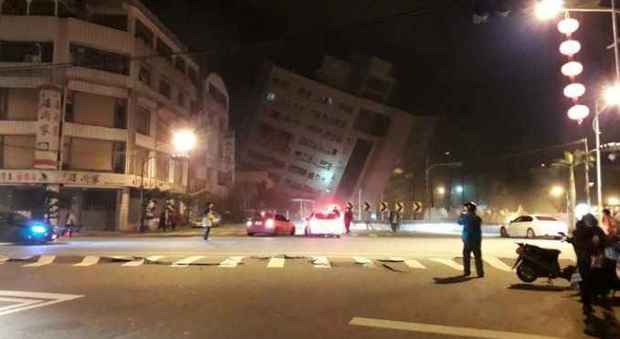 Terremoto a Taiwan, forte scossa Crollato un hotel