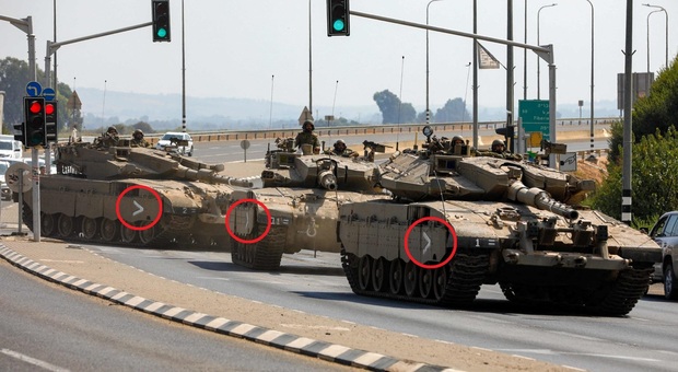 Ecco il Markava, il carro armato impenetrabile di Israele. Cosa significa il simbolo "V" sui tank