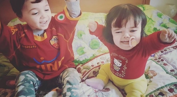 Ginevra chiama...Totti: la mamma della bimba affetta da nanismo scrive su Instagram al capitano della Roma