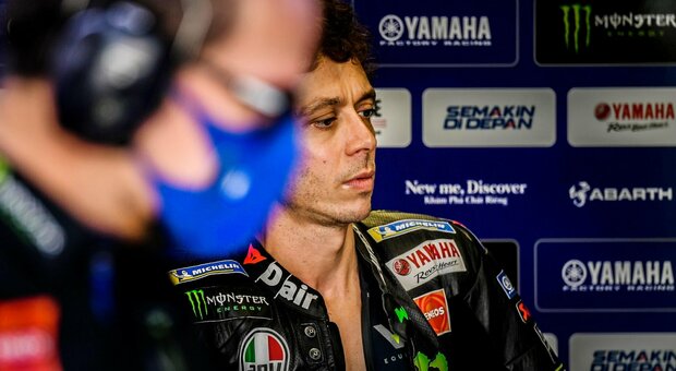 Rossi saluta il team Yamaha: «15 anni importanti, ma la mia storia continua»