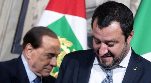 Berlusconi vede Salvini: «Fermati e poi votiamo»