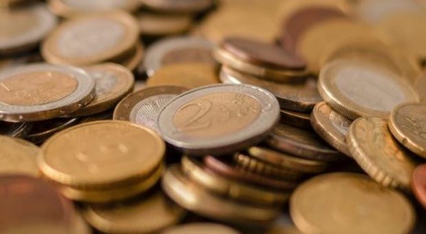 Pensioni d'oro, M5S rilancia: «Tagli sopra i 4.500 euro»