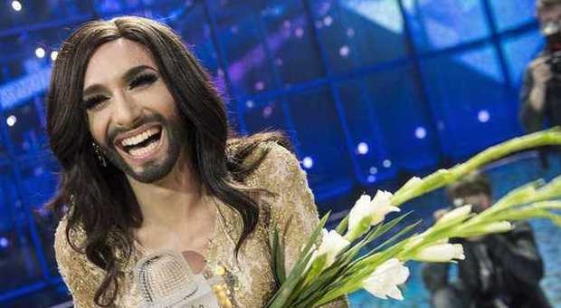Conchita Wurst, la drag queen barbuta che divide l'Europa | Foto