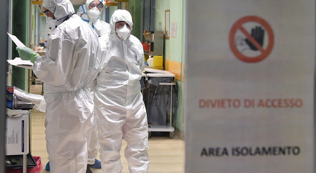 Coronavirus, 153 morti e 875 casi in più (quasi la metà in Lombardia): zero vittime in otto regioni d'Italia