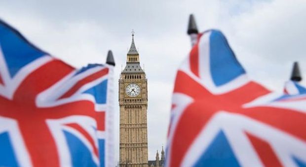 Regno Unito fuori dall'UE con PIL in crescita. Tusk: "Evitare incertezza. Londra onori impegni"