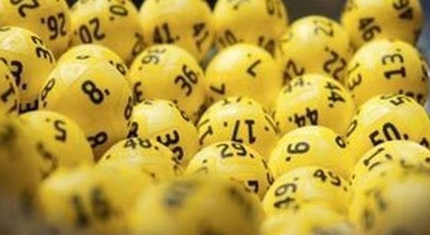 Estrazioni di Lotto e 10eLotto di sabato 14 ottobre 2017: tutti i numeri vincenti. Superenalotto, nessun 6 e 5+1