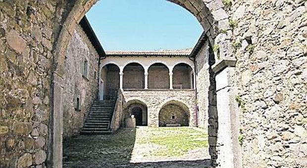 Nei castelli di Bisaccia e Monteverde simposio sull'Aglianico