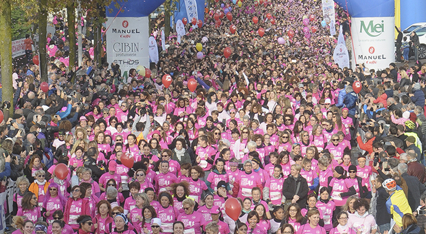 Parte la Corri in Rosa più partecipata: pronte a scattare oltre 16mila donne /Tragitti e chiusure