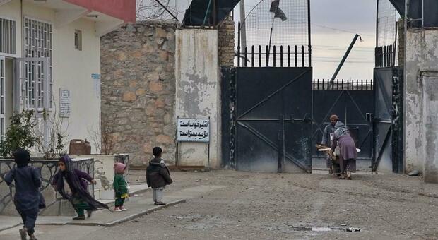 Alcuni dei bambini reclusi nel carcere di Kandahar