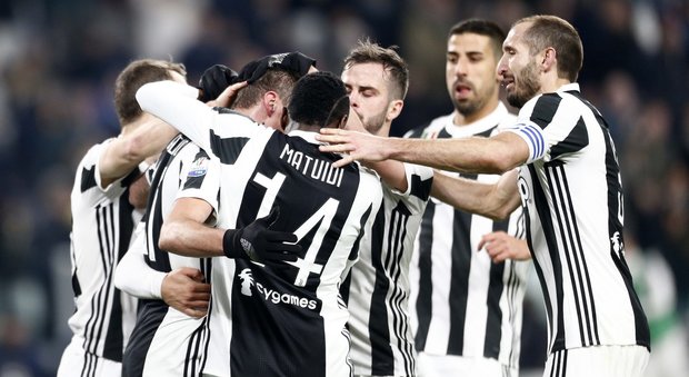 Juventus-Torino 2-0: i bianconeri volano in semifinale