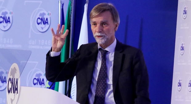 Porto, Delrio accelera: «Ultime verifiche, presto il presidente»
