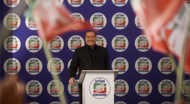 Referendum, Berlusconi ad Aversa affondo a Condindustria