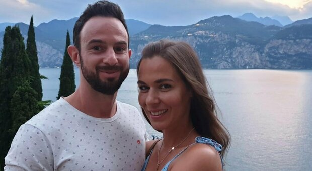 Trovata la coppia che 11 anni fa lasciò il messaggio in bottiglia sul lago di Garda