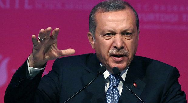 Turchia, l'ira di Erdogan: «I terroristi non prevarranno»