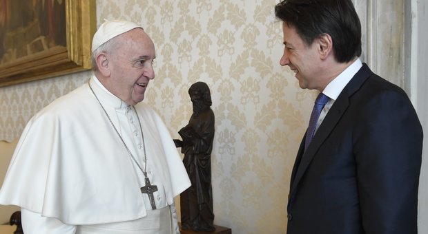 immagine Vaticano, Papa Francesco incontra il premier Conte