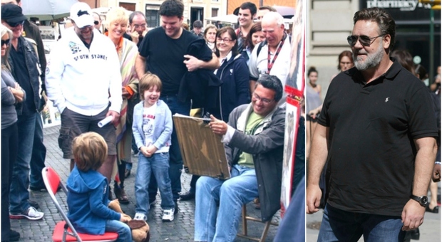 Russell Crowe chiede aiuto ai romani: «Cerco l'artista che 12 anni fa disegnò le caricature dei miei figli in piazza Navona». In tanti gli rispondono