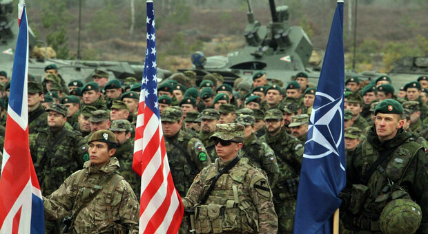 La Nato verso il vertice di Vilnius: sul tavolo il maxi-piano anti-Russia