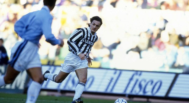 Andrea Fortunato in azione con la maglia della Juventus