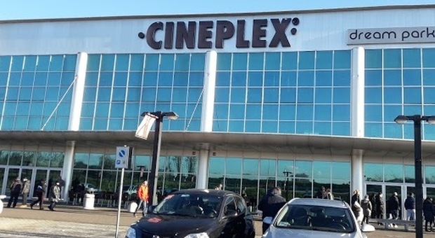 Il Cineplex di Due Carrare