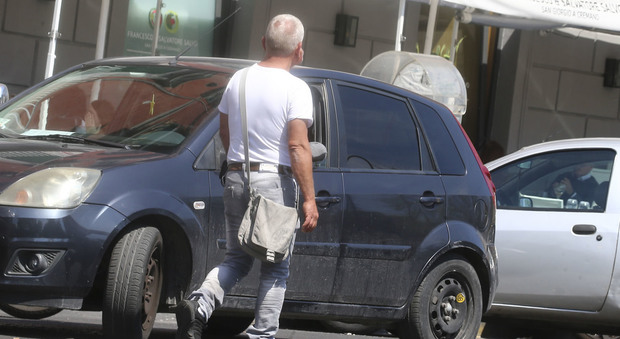 Blitz nel Vesuviano: scoperti e sanzionati 4 parcheggiatori abusivi