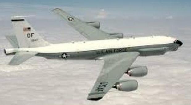 Usa, caccia russo sfiora aereo spia americano sul Baltico: «Manovra pericolosa»
