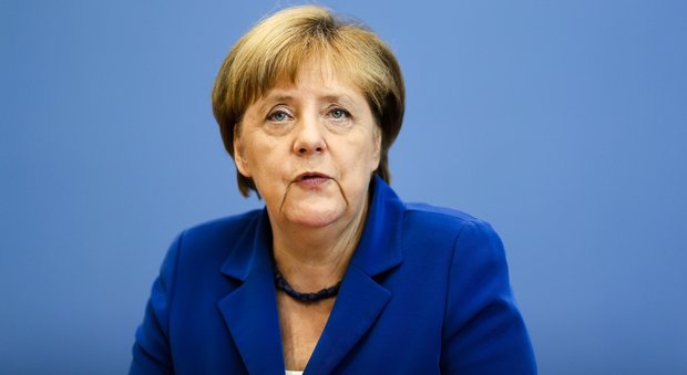 Terrorismo, Merkel: «La nostra politica sui migranti non cambia»