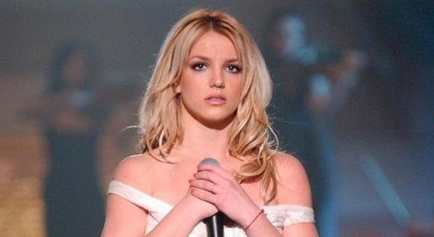 Britney Spears, paura per la nipote di 8 anni: schianto, è in fin di vita