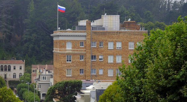 Guerra diplomatica Usa-Russia: Washington ordina chiusura consolato a San Francisco