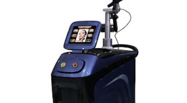 Il macchinario utilizzato per le sedute di carbon laser peel