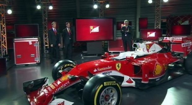 Ferrari, ecco la SF16-H: più bianco per sfidare la Mercedes