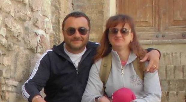 Omicidio-suicidio ad Aprilia: marito uccide la moglie e si spara. Nessun litigio, non si stavano separando