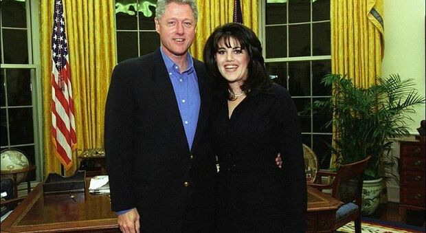 Monica Lewinsky, 25 anni dopo lo scandalo: «Clinton fu una calamità». E non perdona neanche Hillary: con Bill la chiamavano "la babbiona"