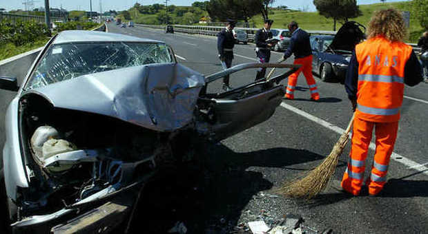 Meno incidenti stradali (-9,2%). In calo anche morti (-5,4%) e feriti (-9,3%)