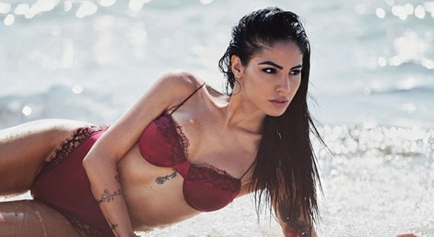 Giulia De Lellis, l' influencer da 4 milioni di follower