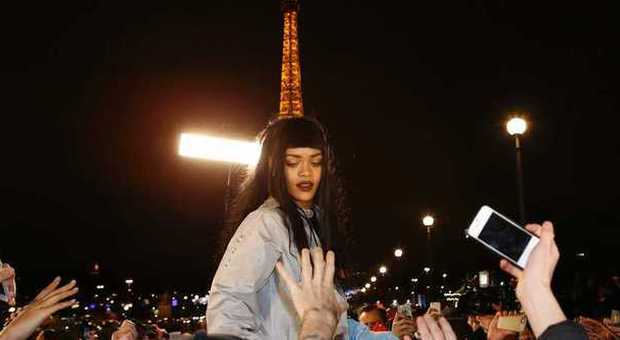Rihanna a Parigi
