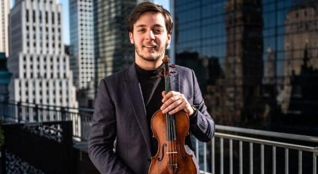 Andrea Obiso, il più giovane primo violino dell’Orchestra dell’Accademia di Santa Cecilia: «Ma non chiamatemi enfant prodige»