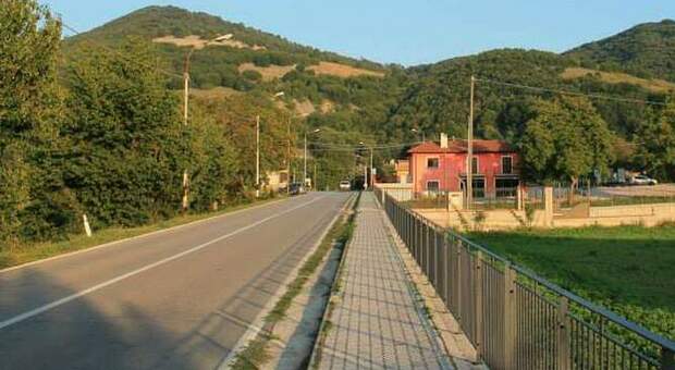 Covid, borgo fantasma in Campania: un abitante su otto è positivo, cluster al funerale