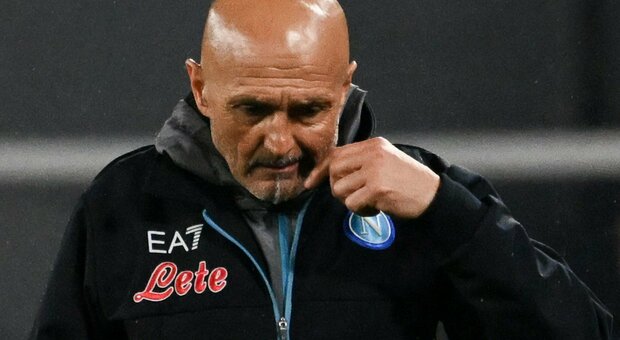 Napoli, Spalletti deluso: «C'era rigore su Lozano. Arbitraggio dell'andata? Contestato da tutti, tranne che dal Milan»