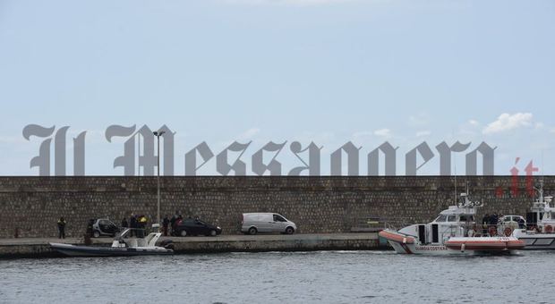 Cadaveri in mare a Terracina: madre e figlia morte nell'incidente in moto d'acqua in cui è rimasto ucciso un imprenditore/Le foto
