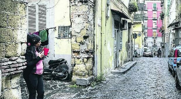 Terrorista sotto copertura a Napoli nella strada senza regole: «L'affare passaporti falsi»